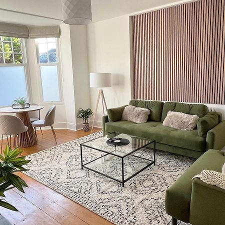 1 Bed / 1 Sofa Bed 'Scandi' Style Ground Floor Apartment 예오빌 외부 사진