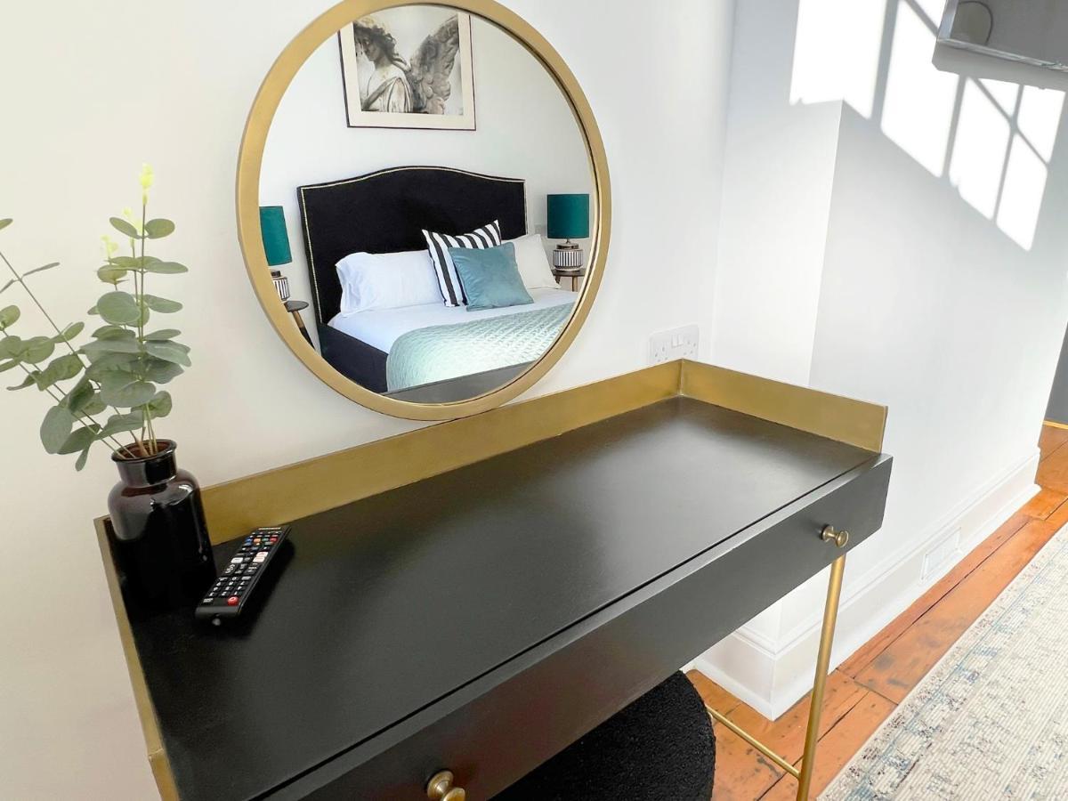 1 Bed / 1 Sofa Bed 'Scandi' Style Ground Floor Apartment 예오빌 외부 사진